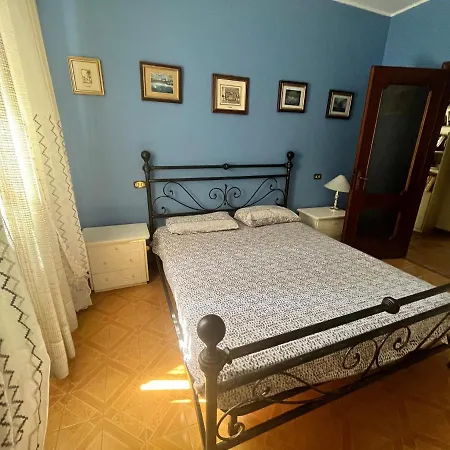 Casa Rossa Apartman *