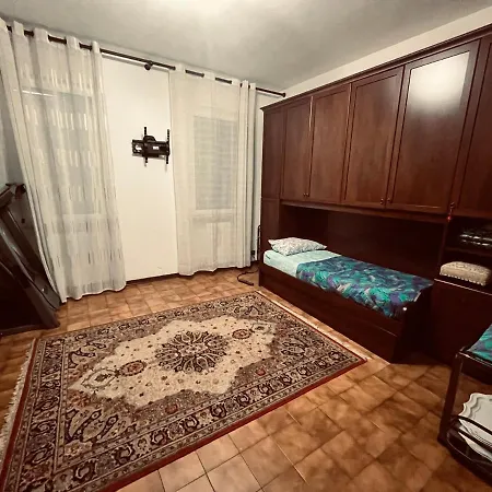 Casa Rossa San Leonardo (Pavia)